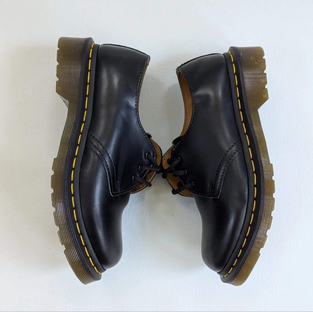 NEW Dr. Martens Boy's Girl's Classic Black Leather Shoes Size 5 Youth 1461